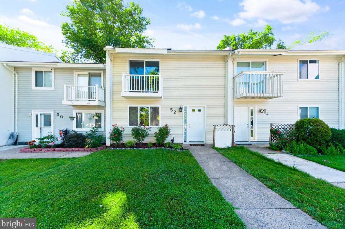 52 Wedgedale Dr, Dulles, VA 20164