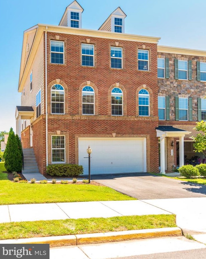 1754 Moultrie Terrace Ne, Leesburg, VA 20176