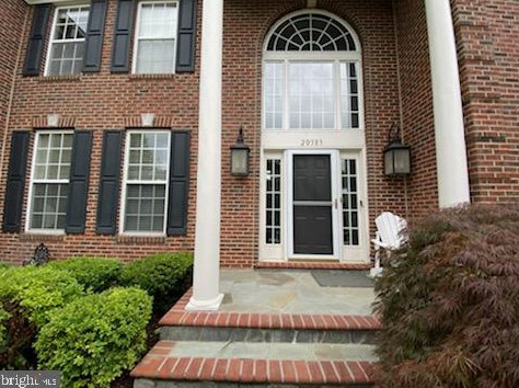 20383 Cliftons Point St, Dulles, VA 20165-3120