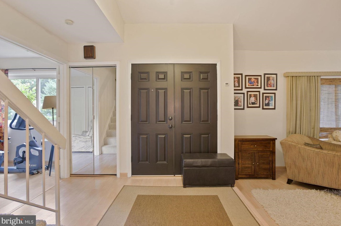 522 Sugarland Run Dr, Dulles VA  20164-1176 exterior