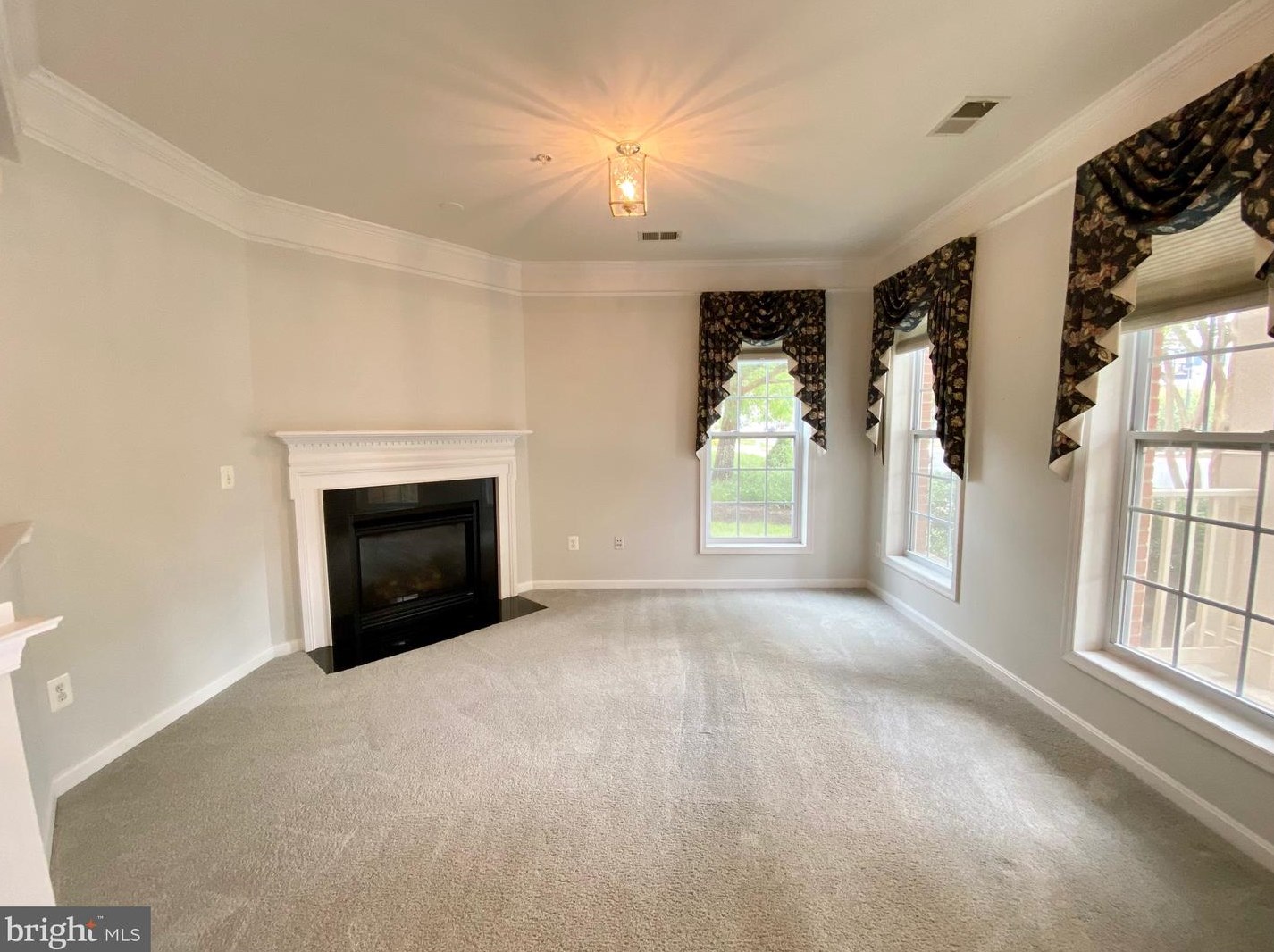 24635 Rosebay Ter, Stone Ridge, VA 20105