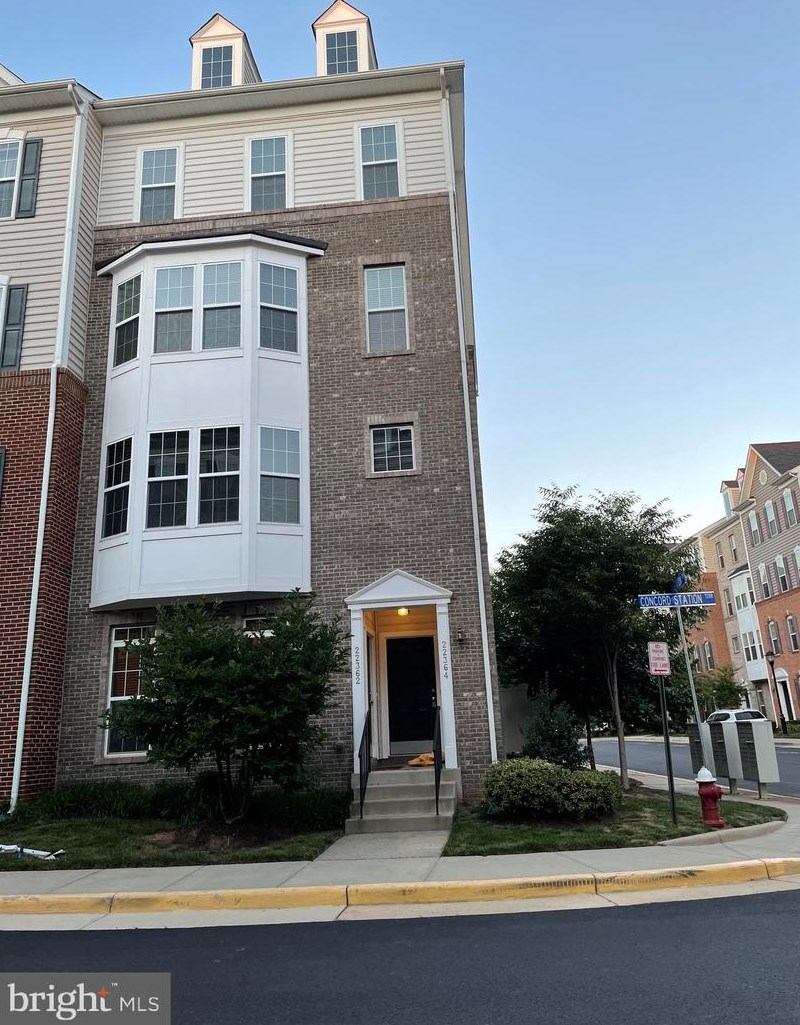 22362 Concord Station Ter, Ashburn, VA 20148