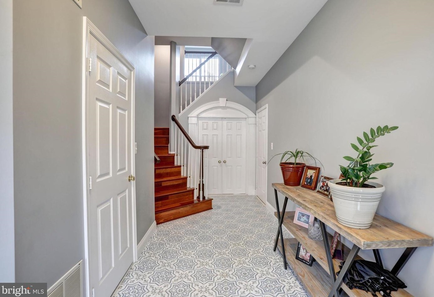 44107 Rising Sun Ter, Ashburn, VA 20147-4895