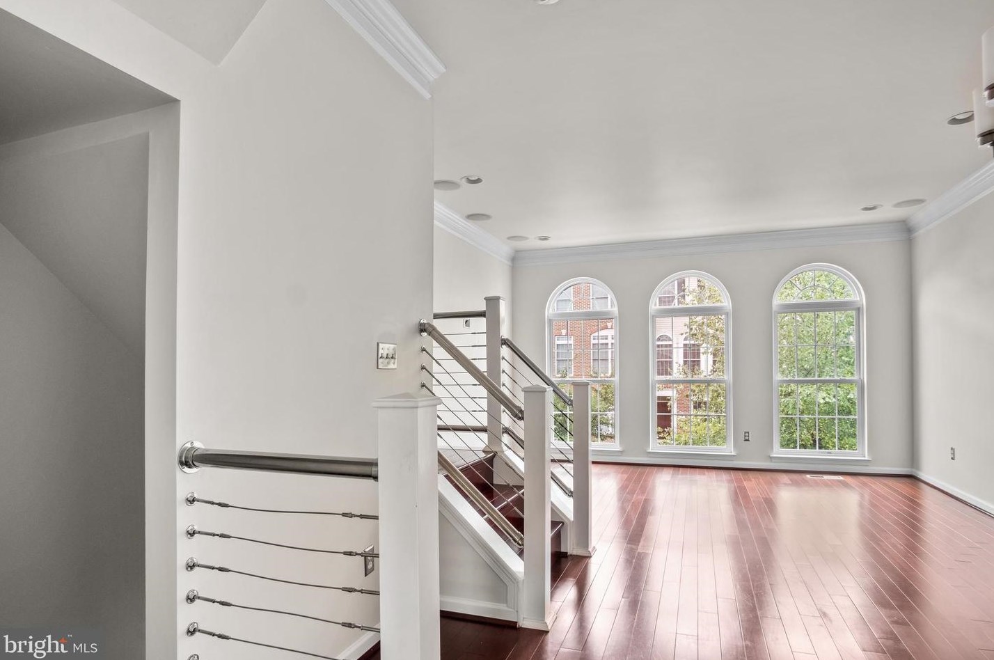 25123 Neptune Ter, Fairfax, VA 20152