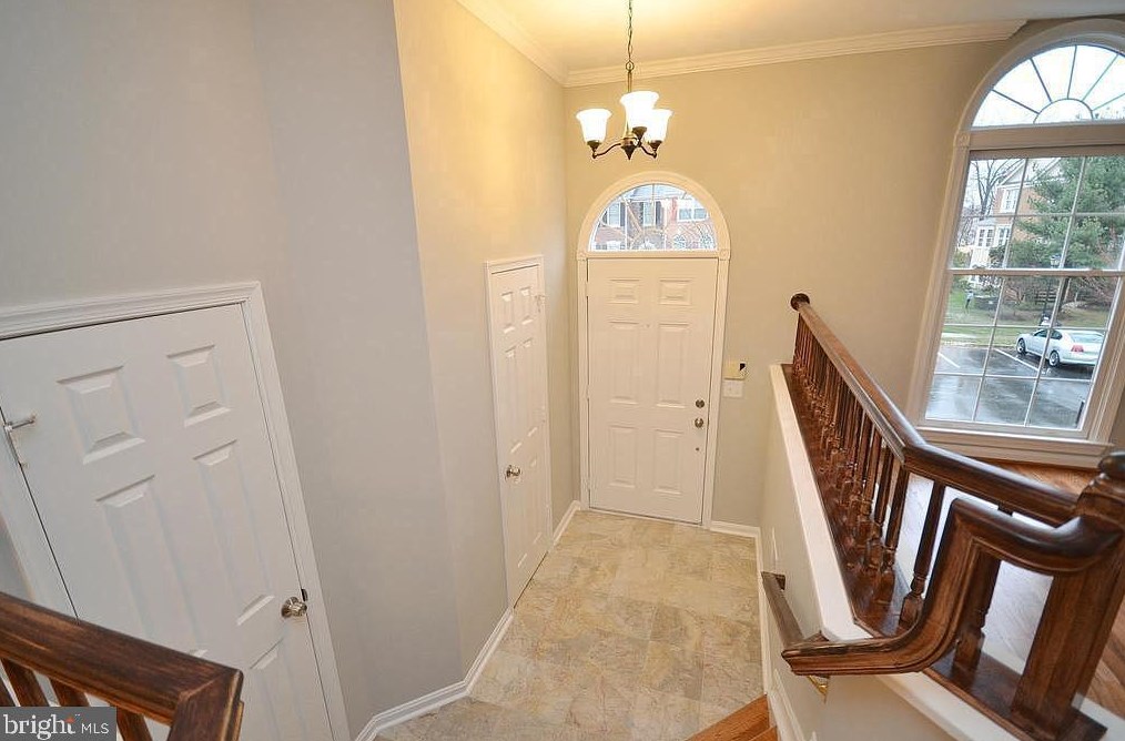 20946 Sandstone Sq, Dulles, VA 20165
