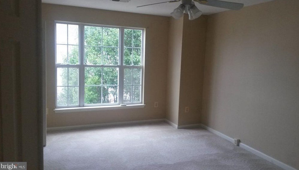 20488 Cool Fern Sq, Ashburn, VA 20147