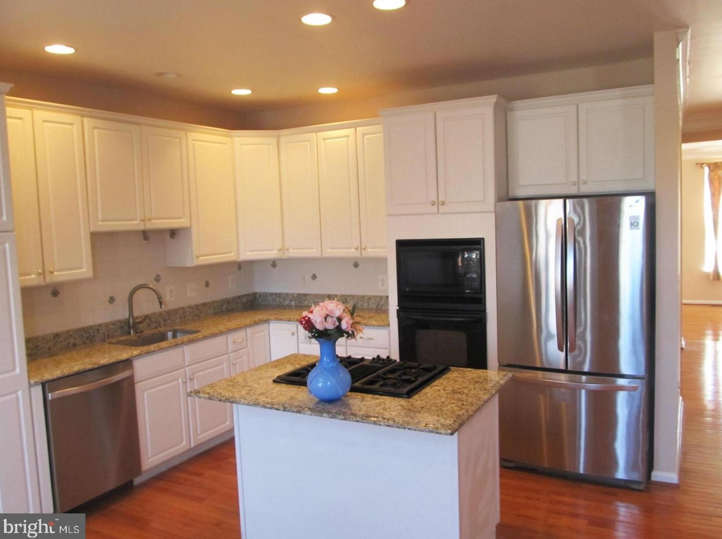 21383 Hansberry Ter, Ashburn VA  20147-5855 exterior