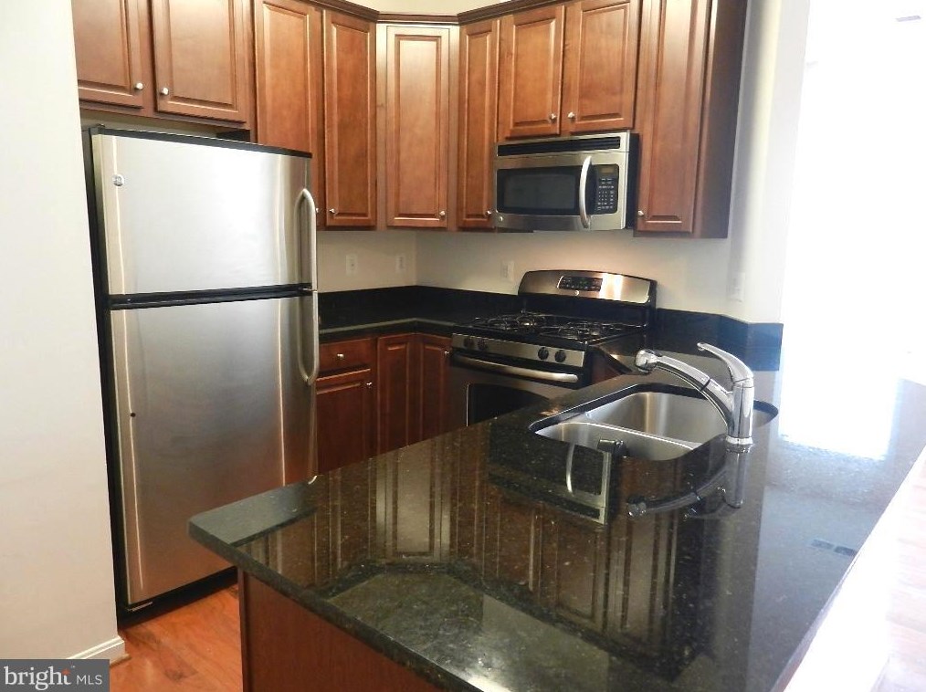 42265 San Juan Ter, Stone Ridge, VA 20105-5699