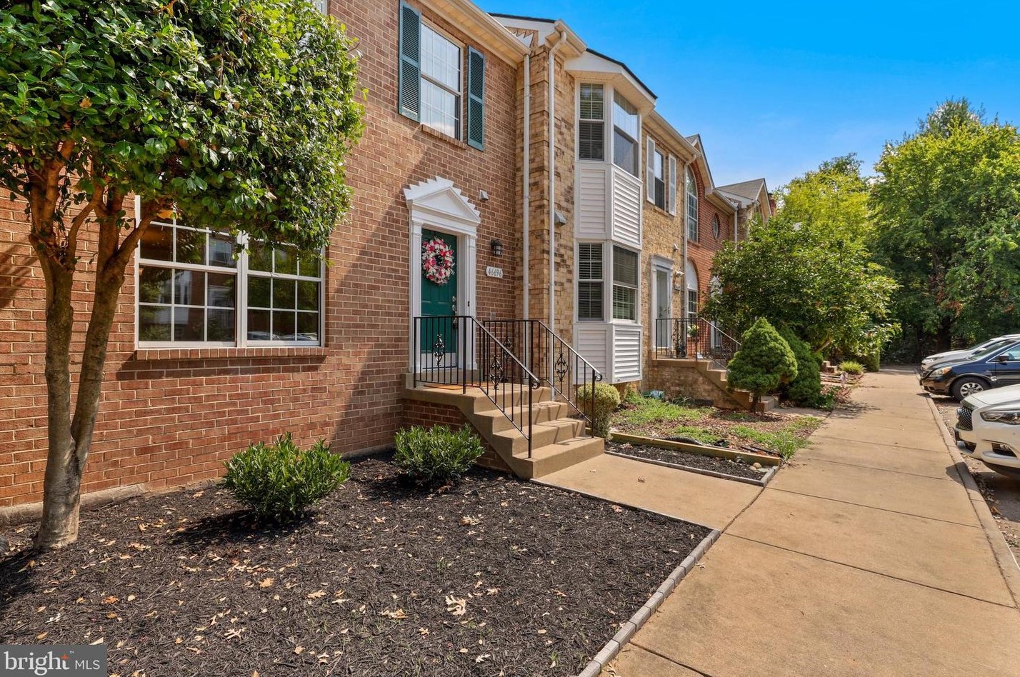 46696 Paragon Ter, Dulles, VA 20164-6328