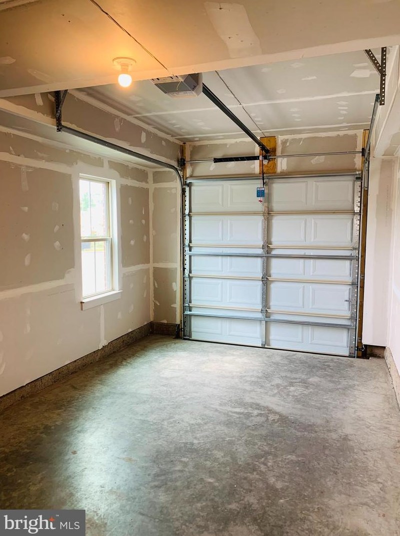 42627 Burbank Ter, Dulles VA  20166 exterior