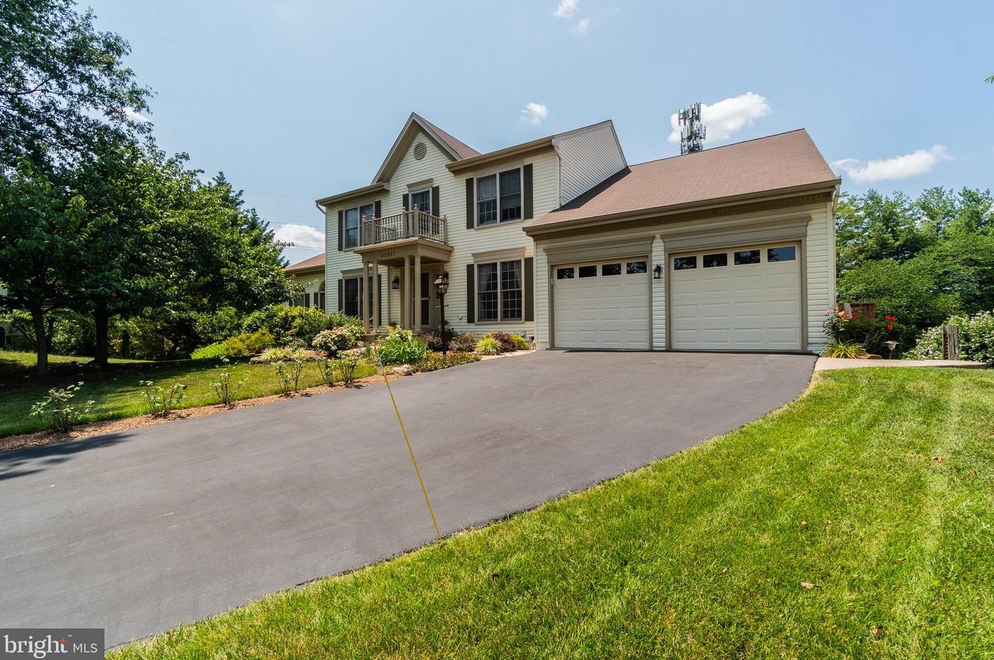 43867 Glenhazel Dr, Ashburn, VA 20147-3938