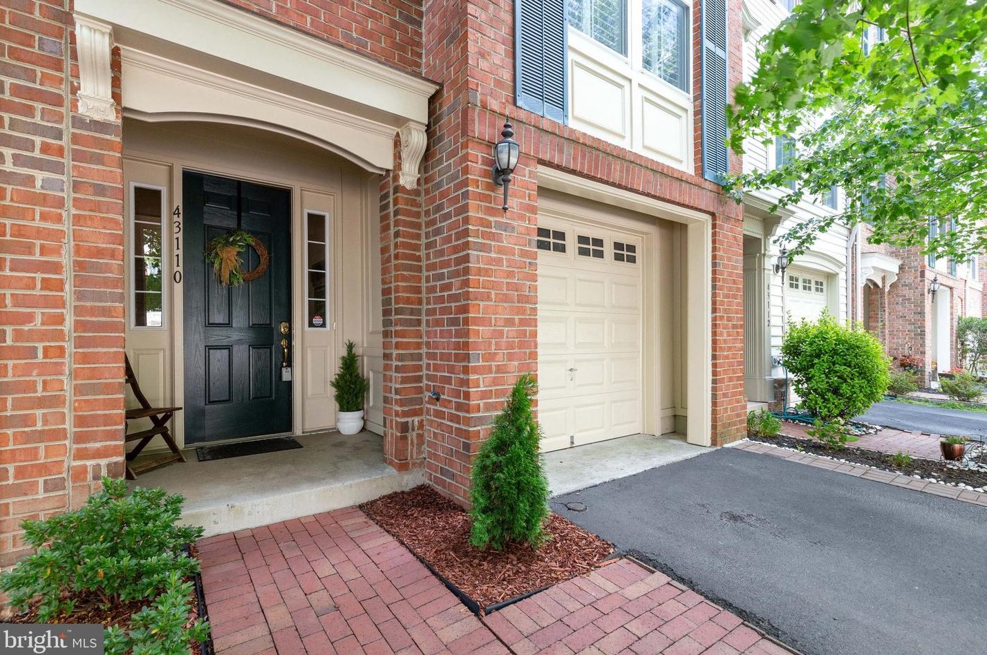 43110 Hunters Green Sq, Ashburn, VA 20148-4053