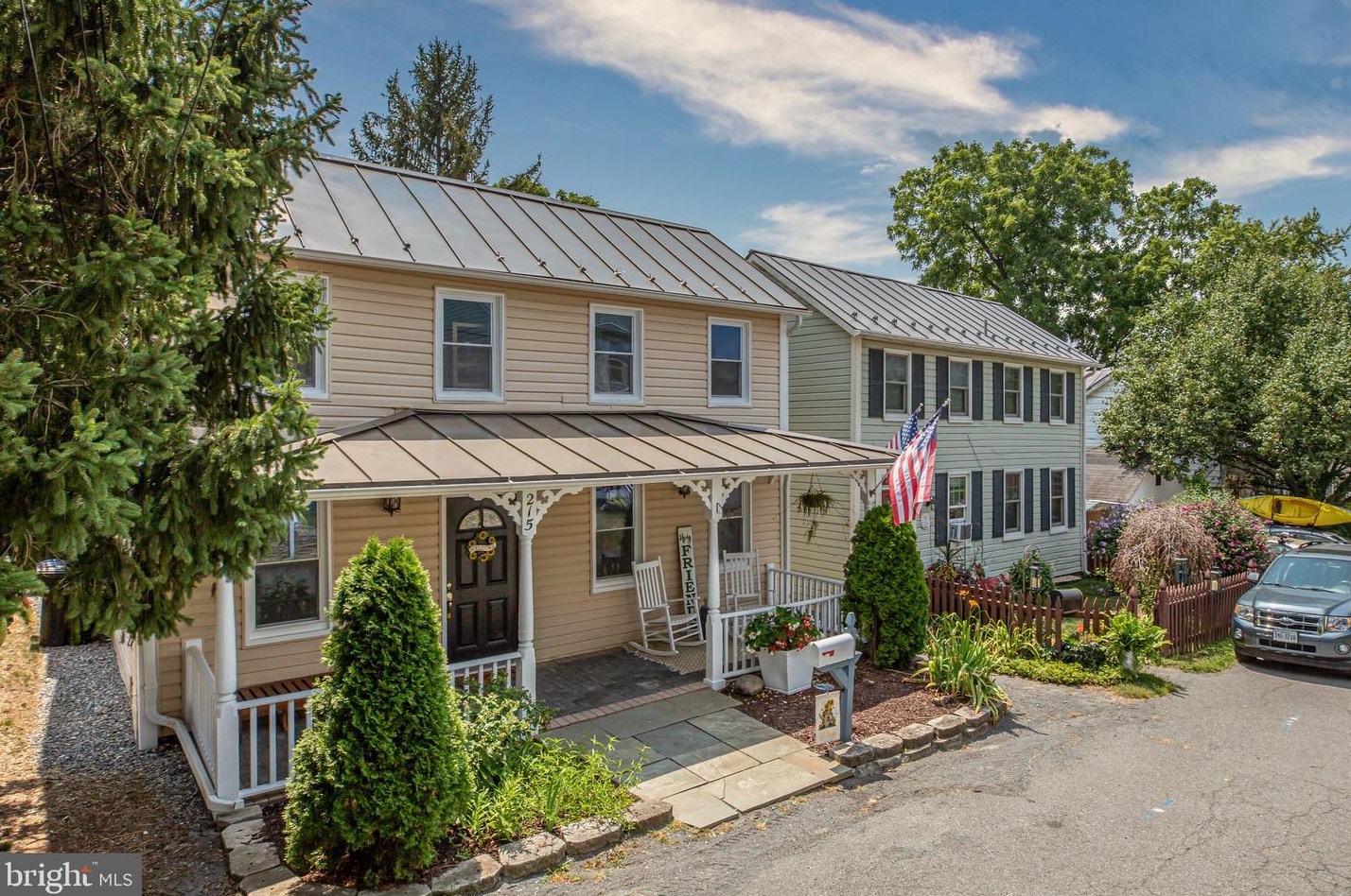 215 Royal St Se, Leesburg, VA 20175