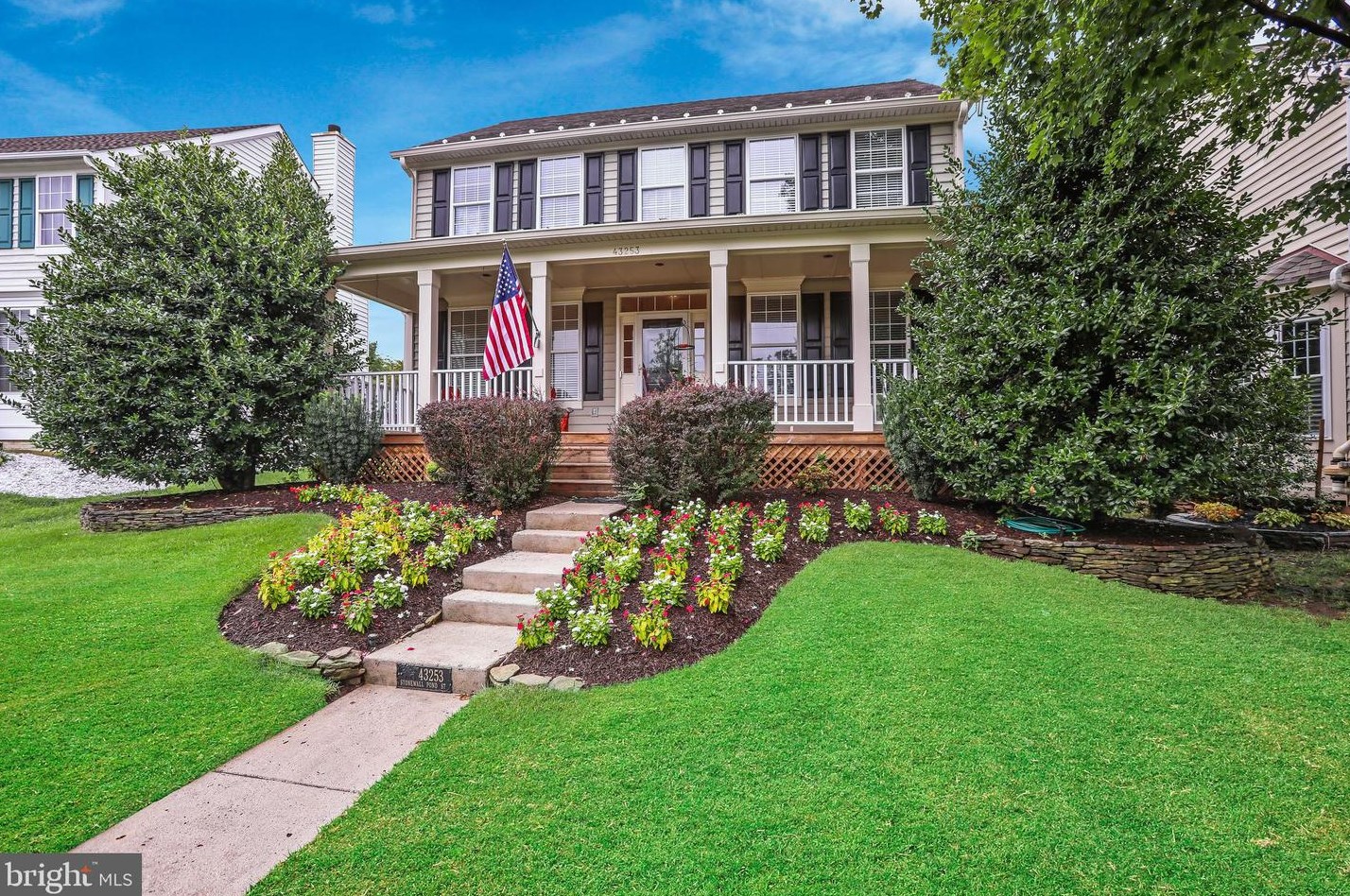 43253 Stonewall Pond St, Fairfax, VA 20152-4427