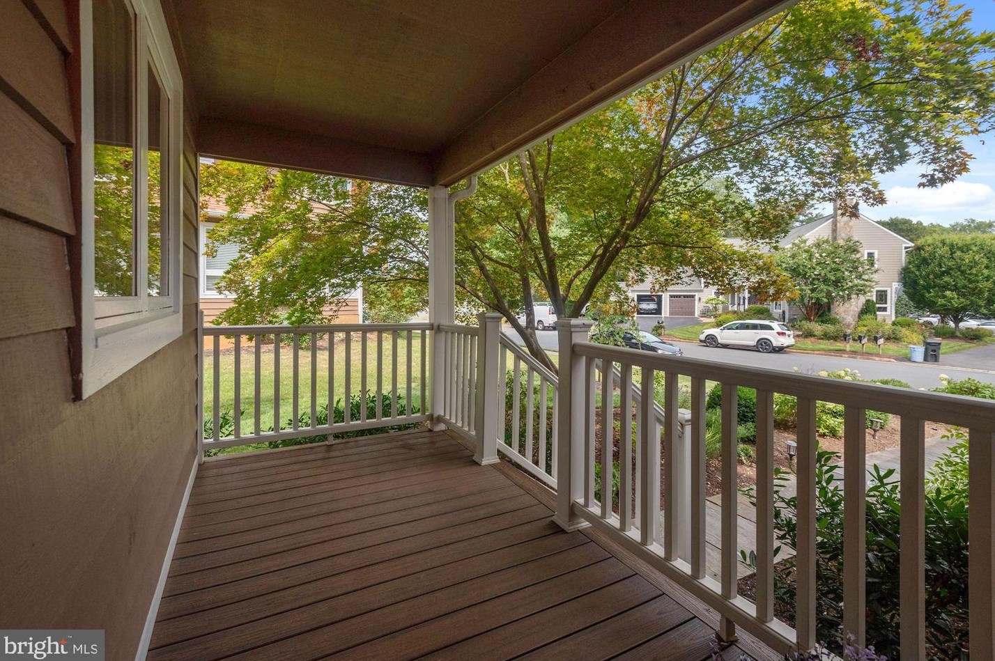 12 Rutherford Cir, Dulles, VA 20165-6218
