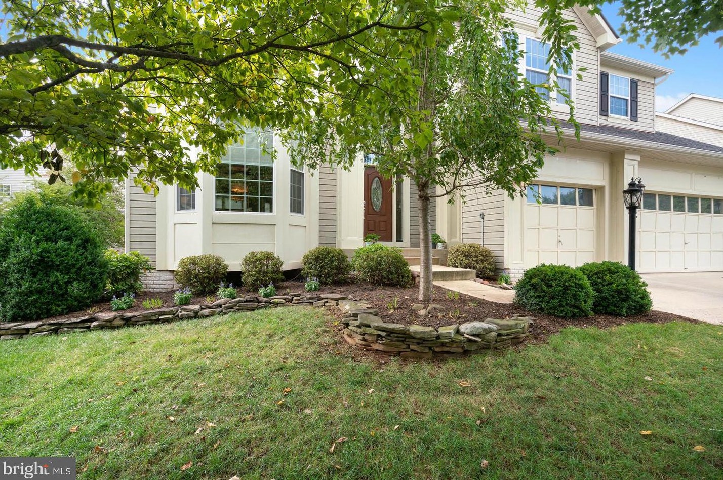 20529 Grant Ct, Dulles, VA 20165-7514