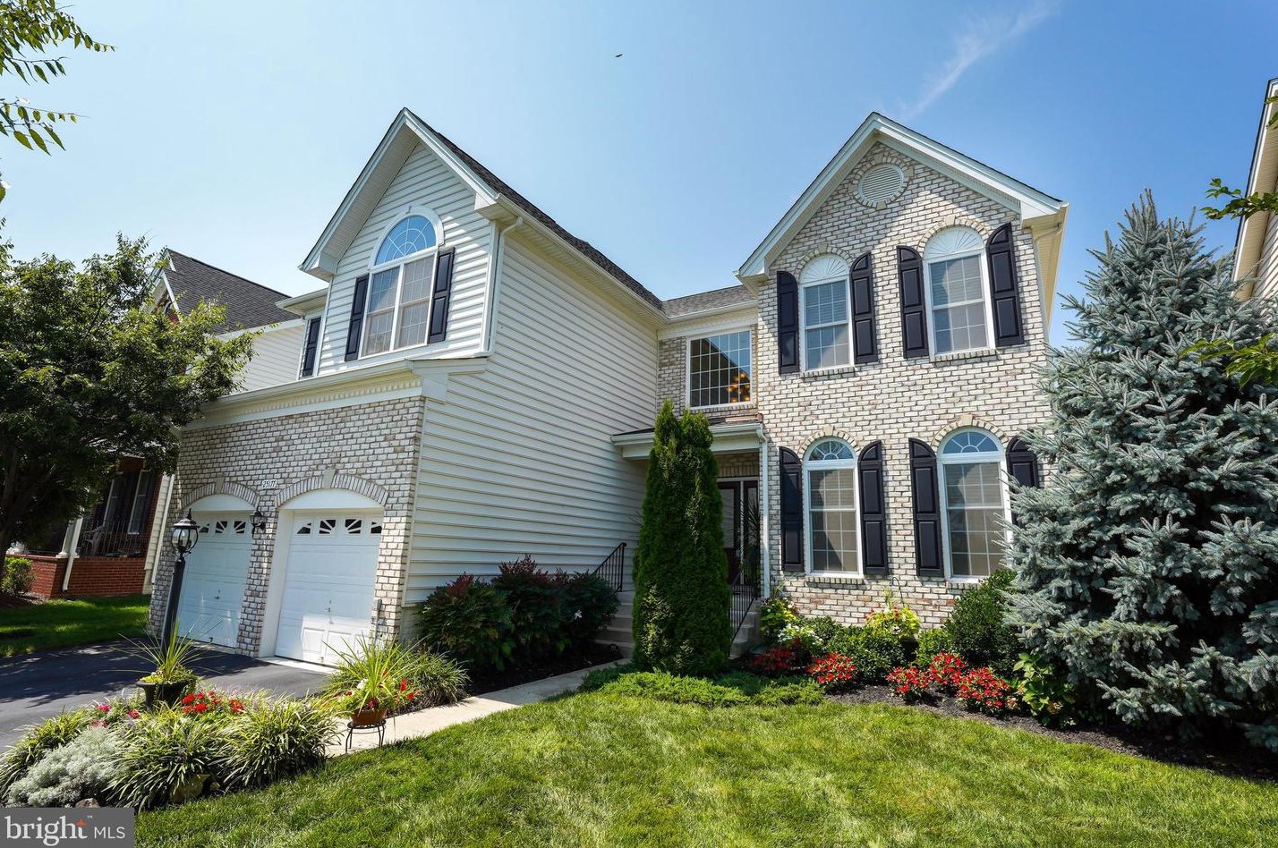 25177 Eisenhower Dr, Fairfax, VA 20152-6057