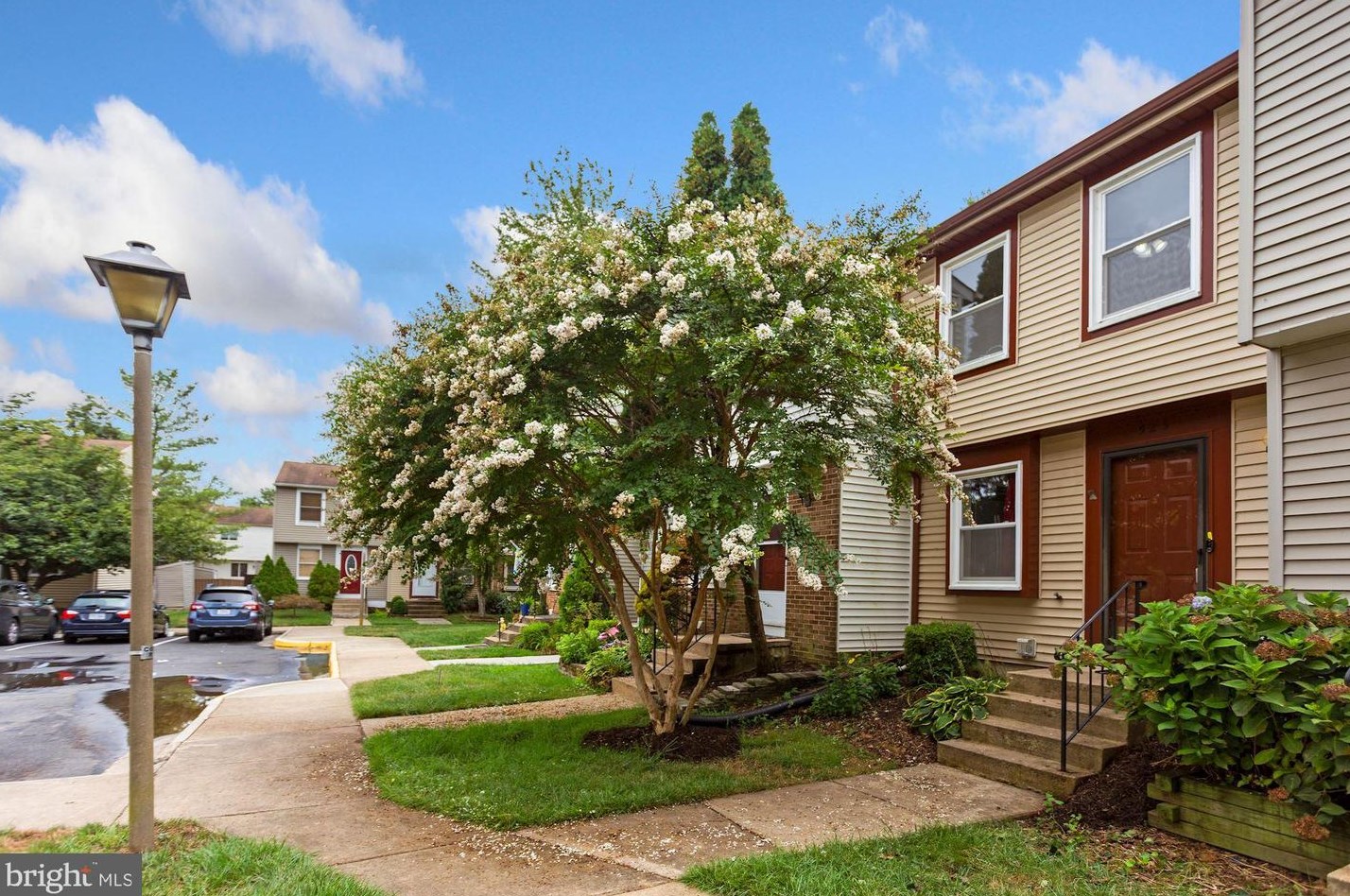 525 Brethour Ct, Dulles, VA 20164