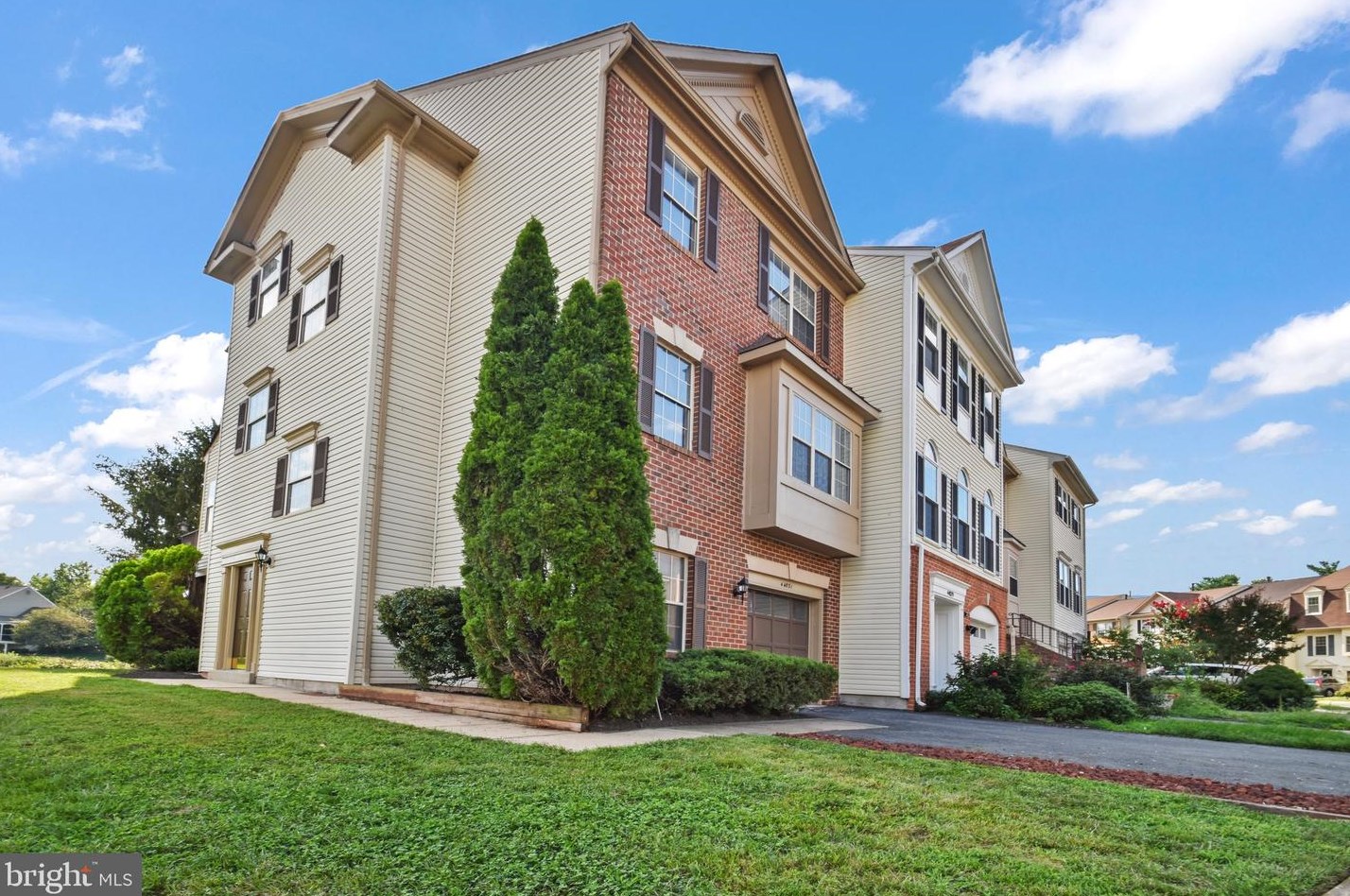 44031 Florence Ter, Ashburn, VA 20147-3840
