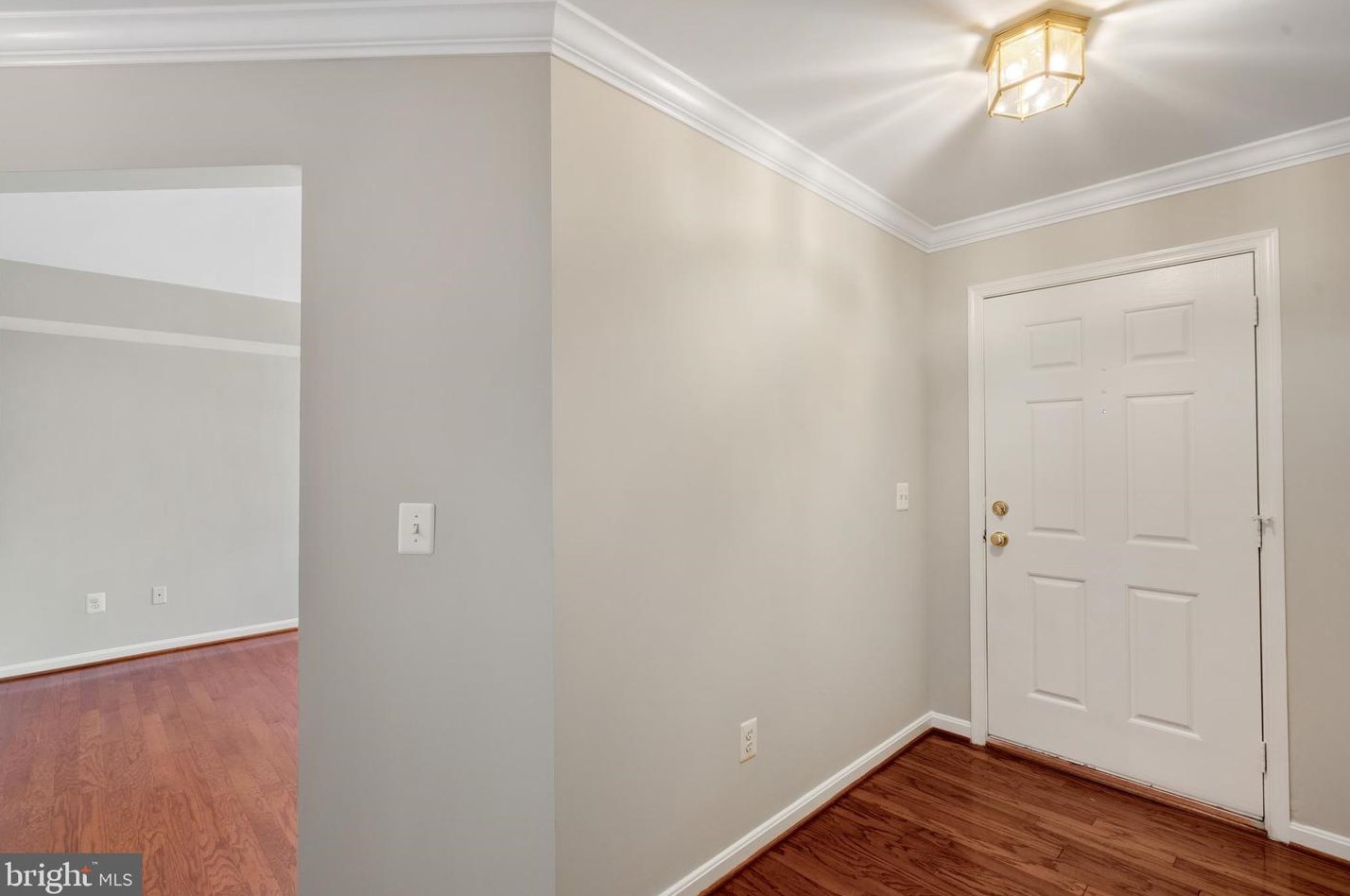 44198 Suscon Sq, Ashburn, VA 20147-6456