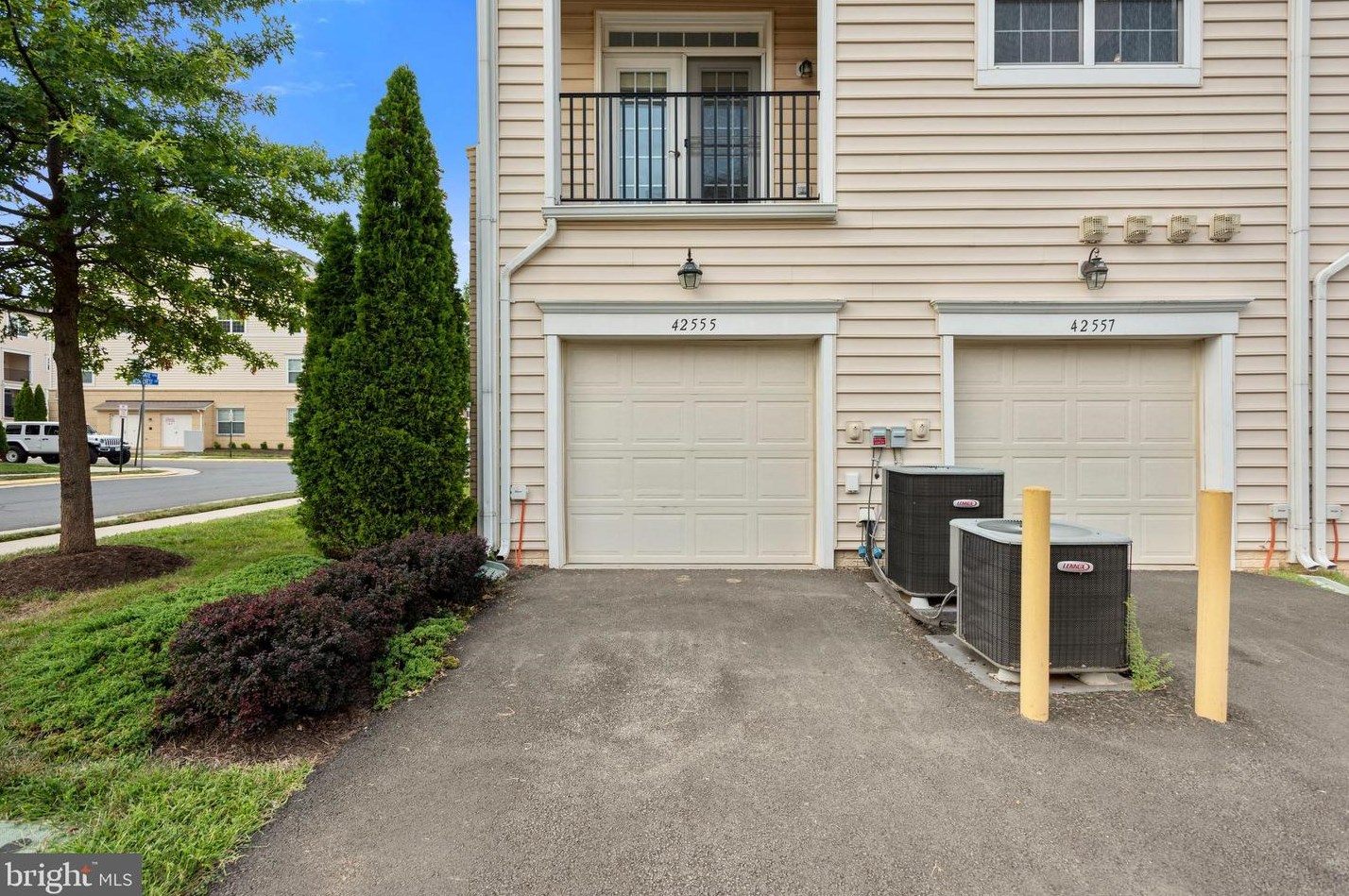 42555 Highgate Ter, Ashburn, VA 20148-6422