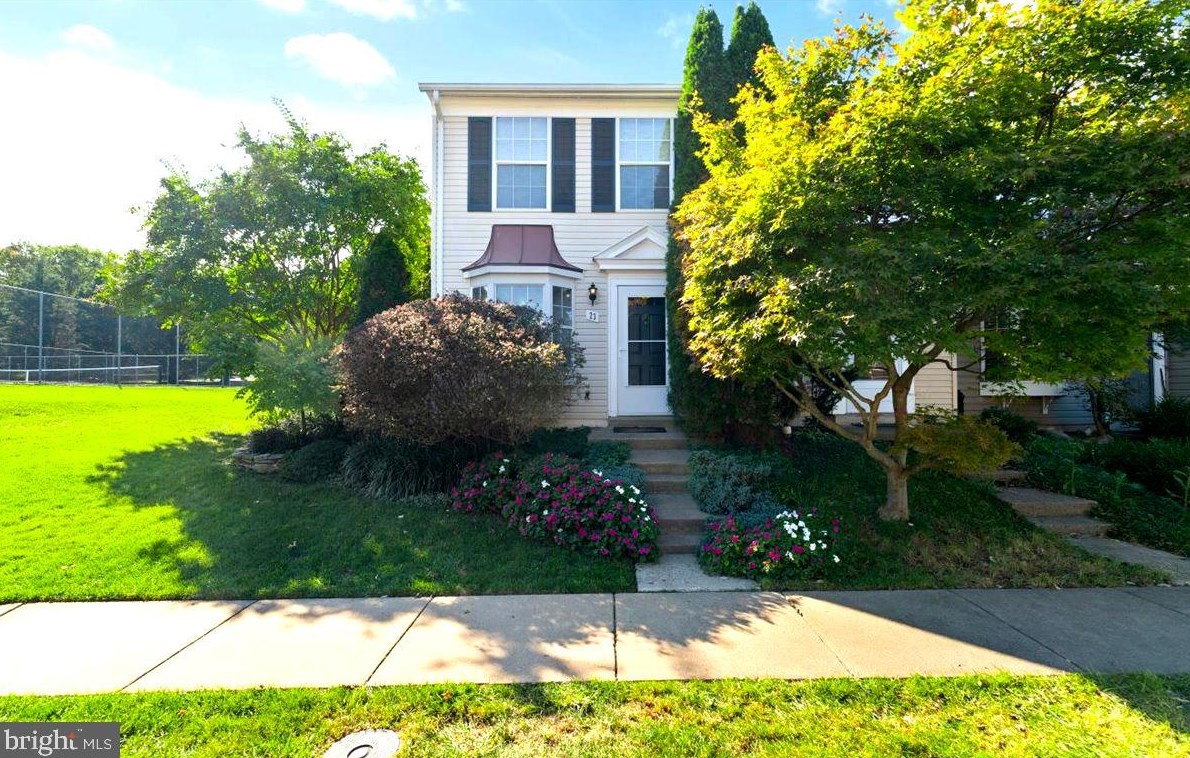 23 Southall Ct, Dulles, VA 20165-5781