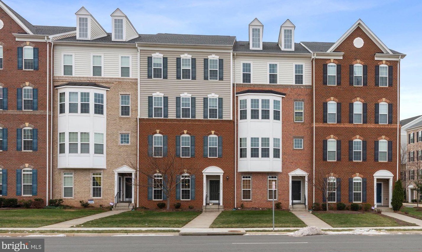 43837 Centergate Dr, Ashburn, VA 20148-2431