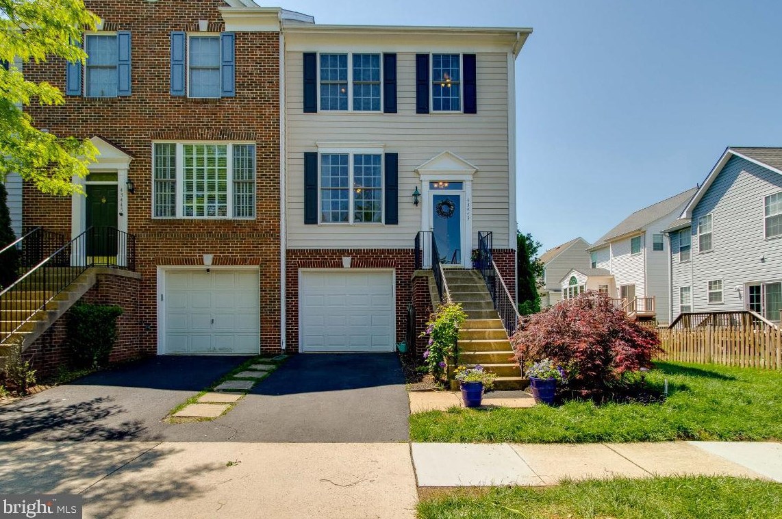 43443 Interval St, Fairfax, VA 20152-2521