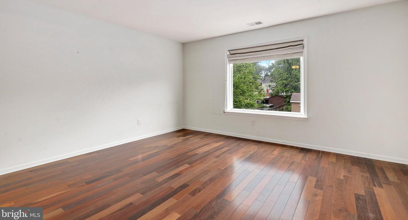 45455 Fellows St, Dulles VA  20165-2547 exterior