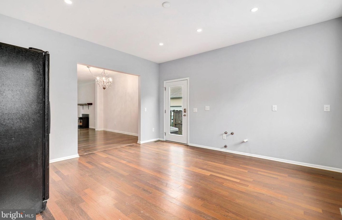 45455 Fellows St, Dulles VA  20165-2547 exterior