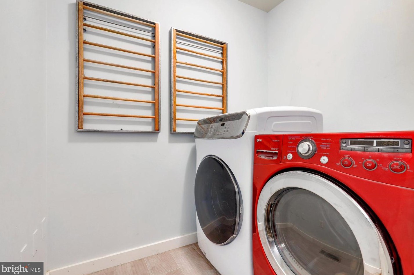 45455 Fellows St, Dulles VA  20165-2547 exterior