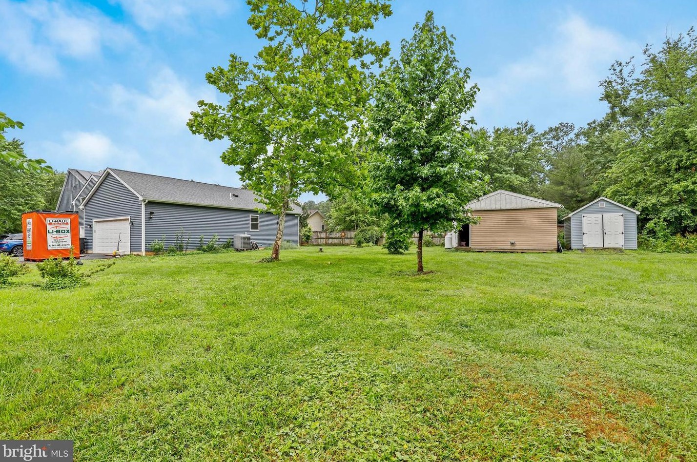 45455 Fellows St, Dulles VA  20165-2547 exterior