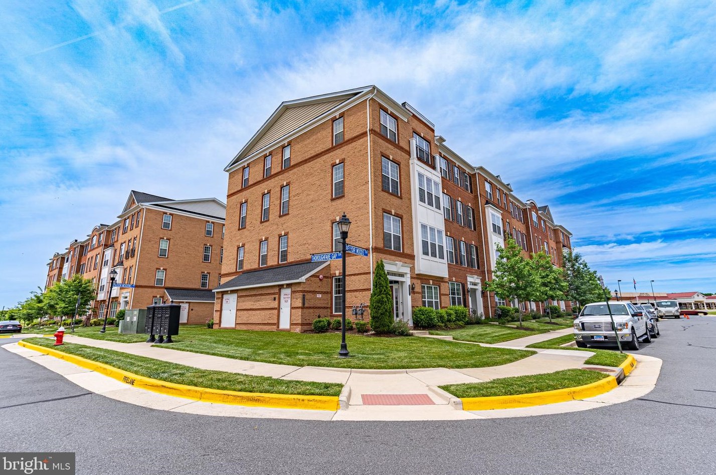 23483 Belvoir Woods Ter, Ashburn, VA 20148-7089