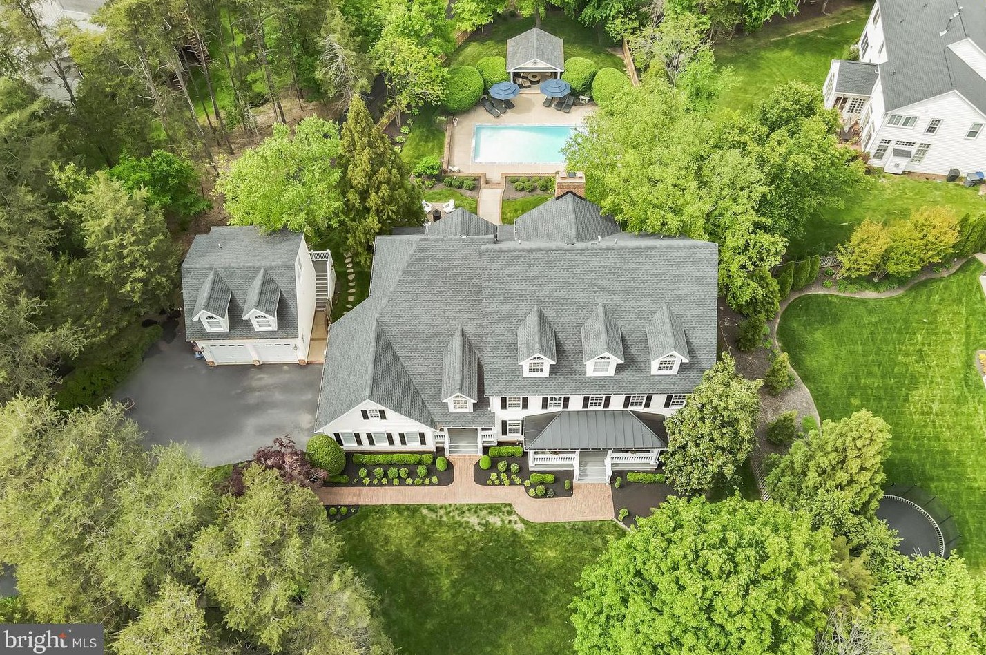 21242 Windmill Dr, Ashburn, VA 20147-5313