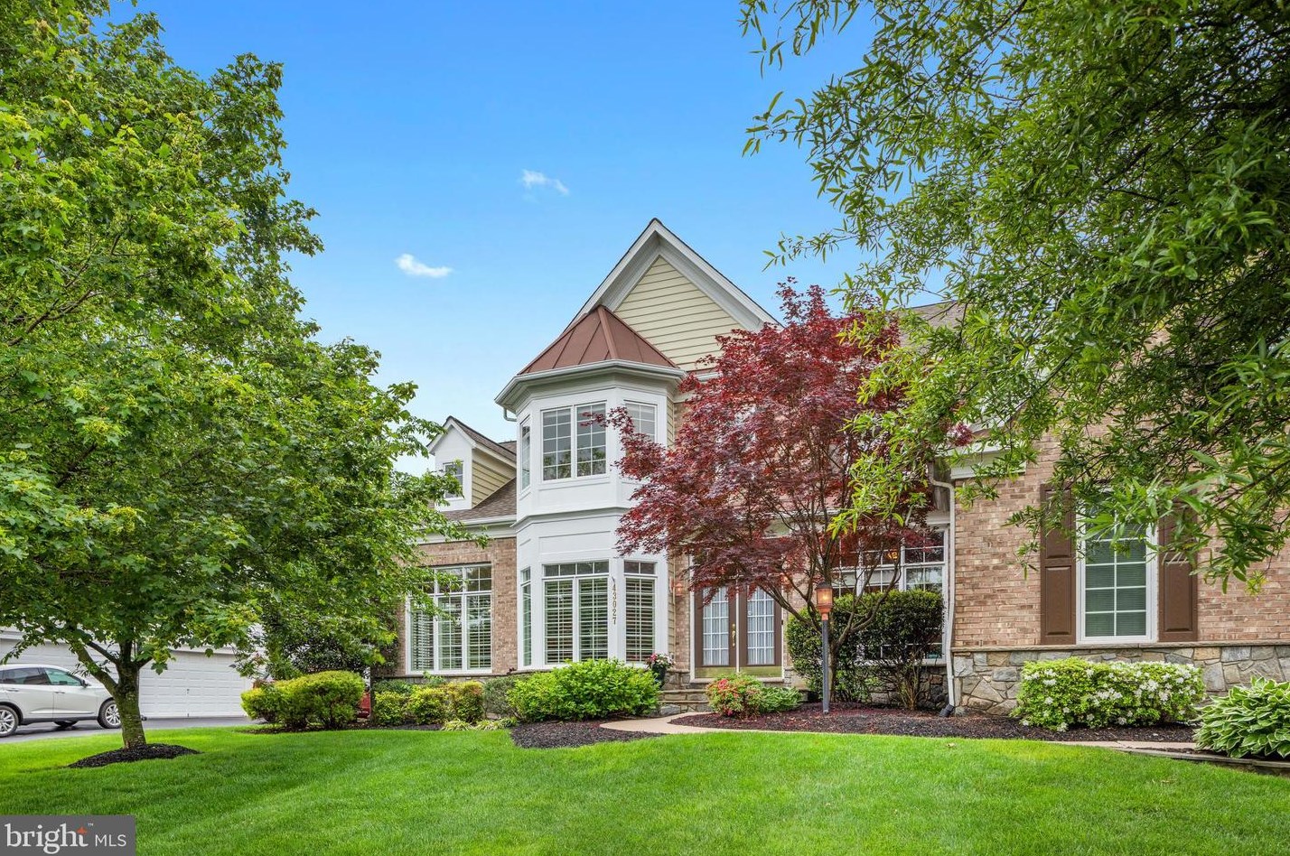 43027 Elk Pl, Fairfax, VA 20152-5904