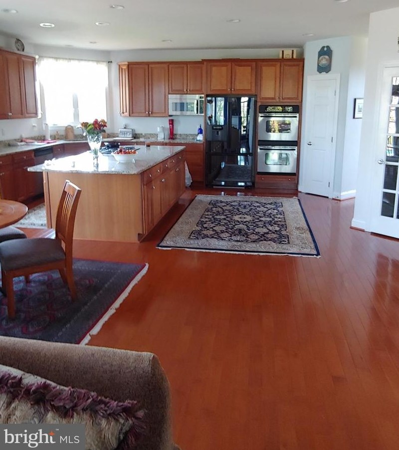 16836 Heather Knolls Pl, Hamilton VA  20158-9403 exterior