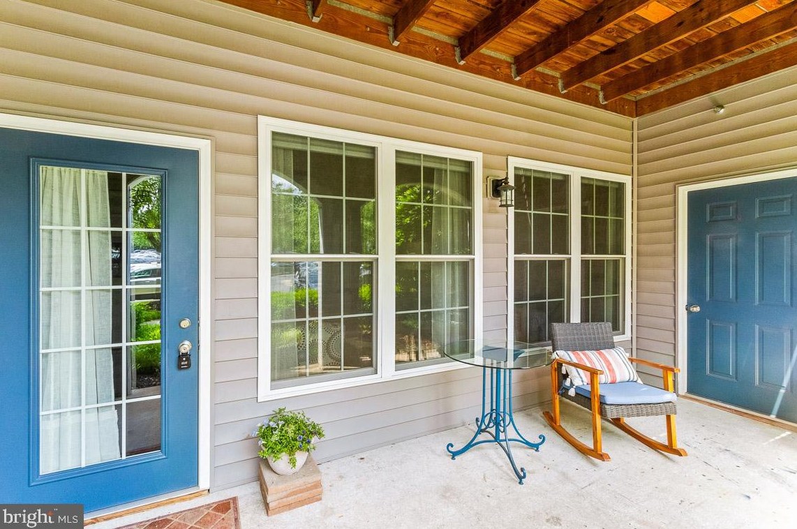 20417 Riverbend Square #101, Dulles, VA 20165