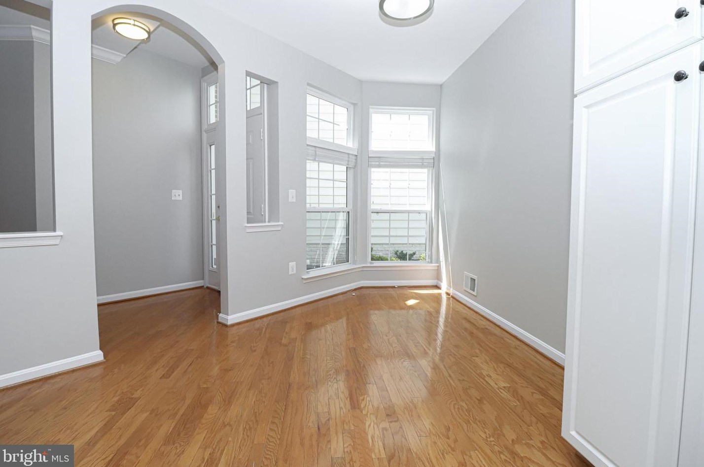 20882 Prince Lowes Ter, Dulles, VA 20165-8402