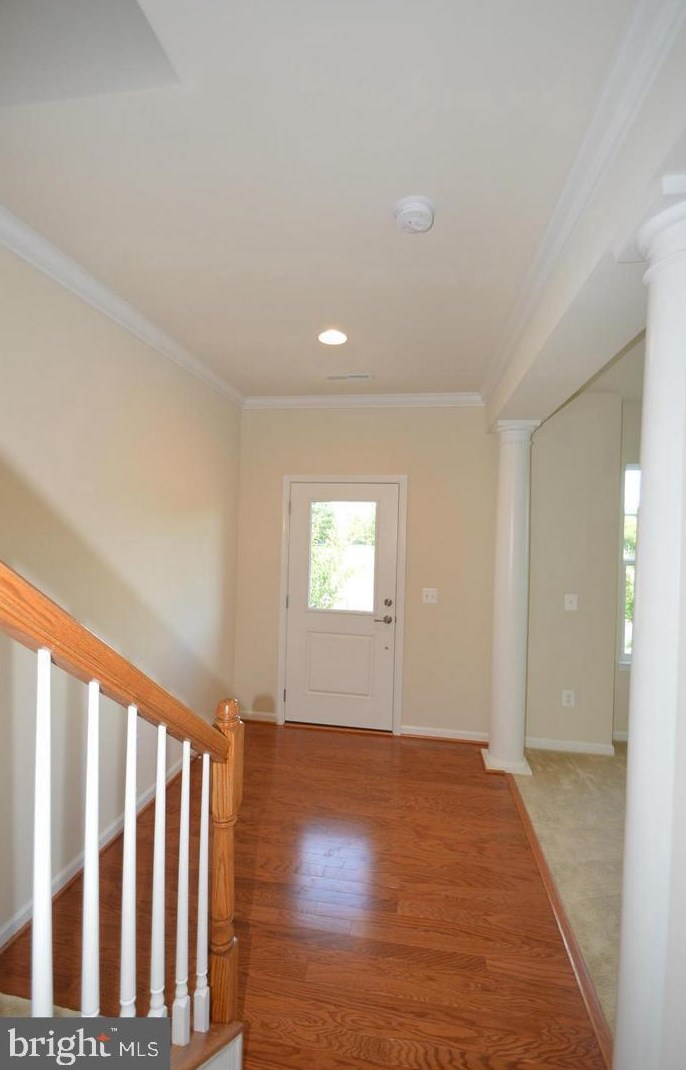 44073 Eastgate View Dr, Chantilly, VA 20152-6121