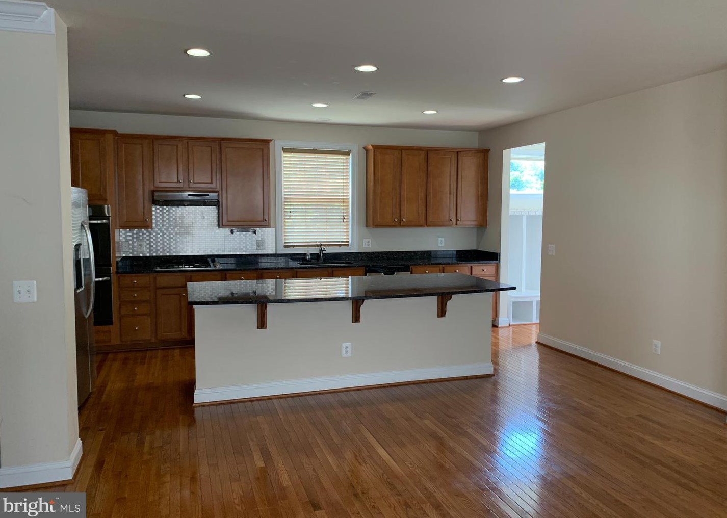 42689 Ashburn Tillett Dr, Ashburn, VA 20148
