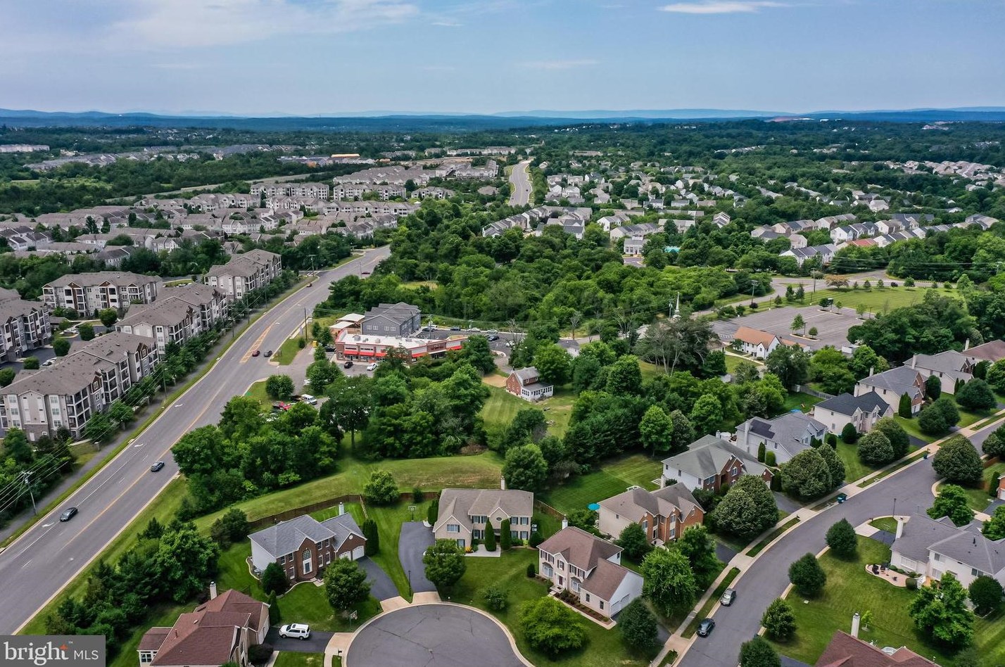 21720 Shellhorn Rd, Ashburn VA  20147-4506 exterior