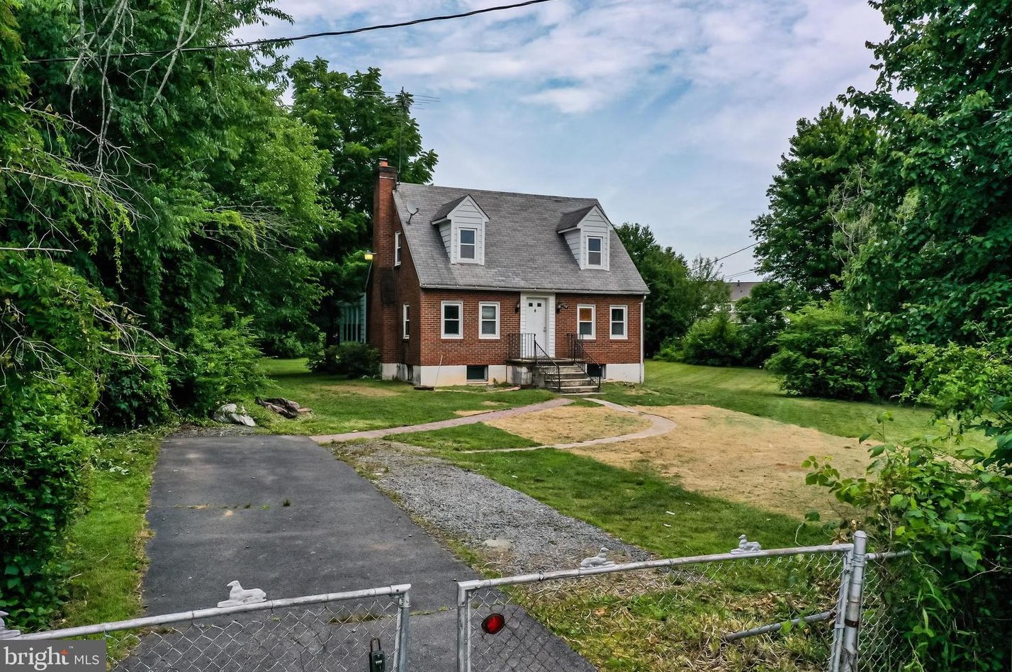 21720 Shellhorn Rd, Ashburn VA  20147-4506 exterior