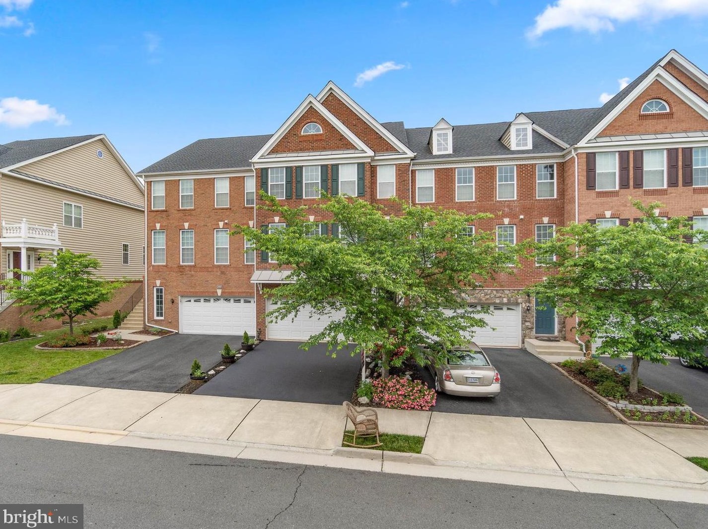 23254 Hanworth St, Ashburn, VA 20148-7083