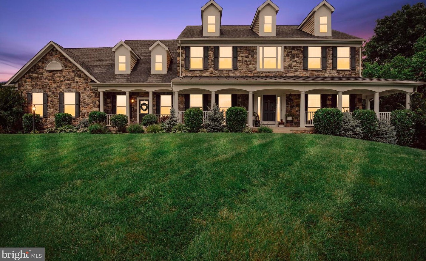 41820 Fenway Cir, Ashburn, VA 20148