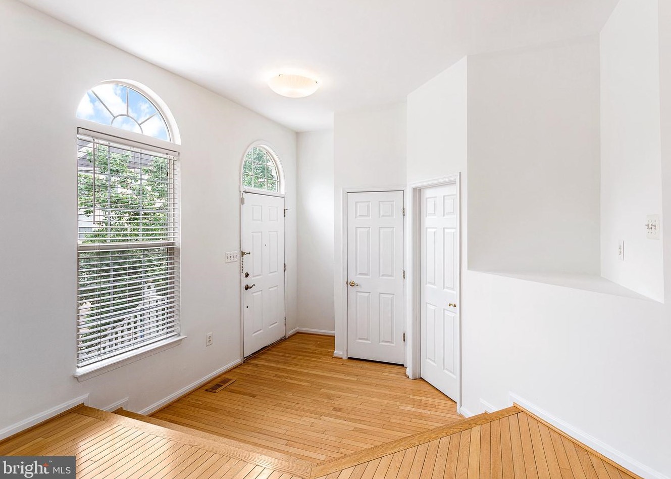 47340 Blackwater Falls Ter, Dulles, VA 20165-2492