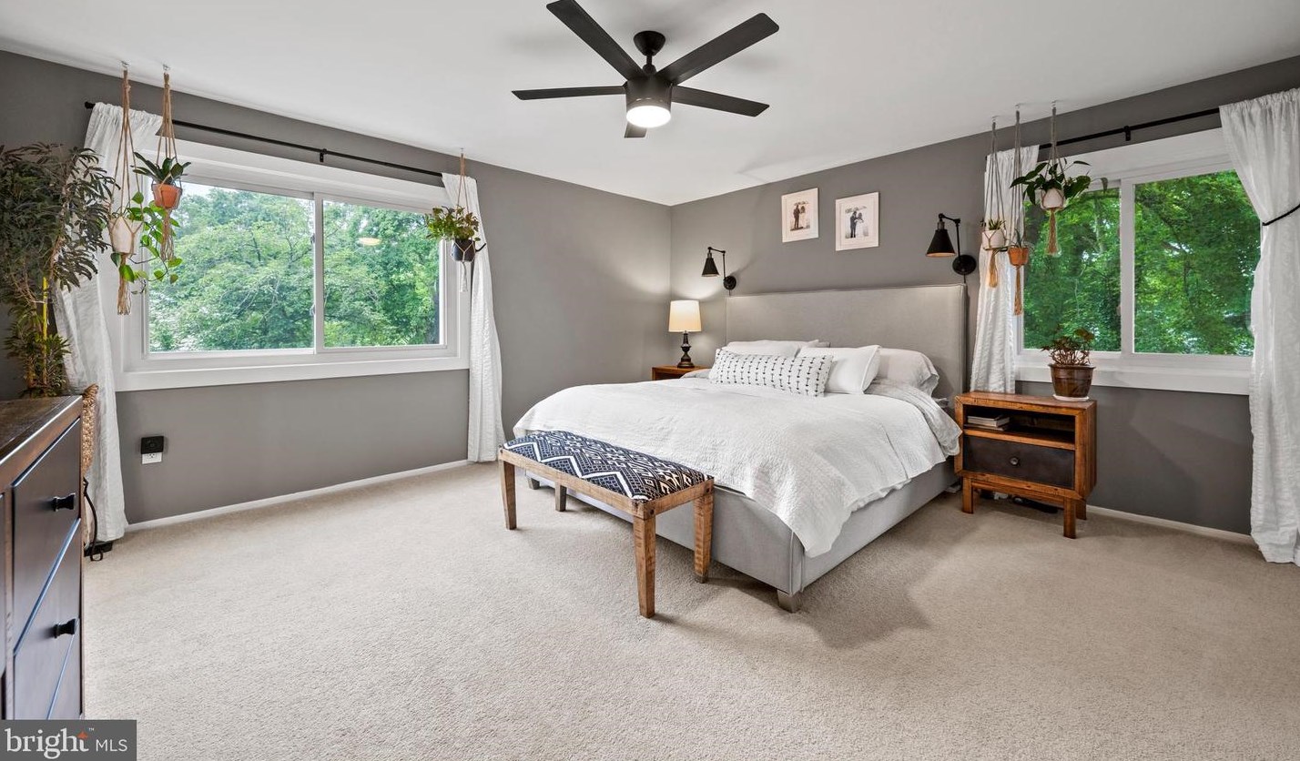 3 Cheval Ct, Dulles VA 20164-1110 exterior