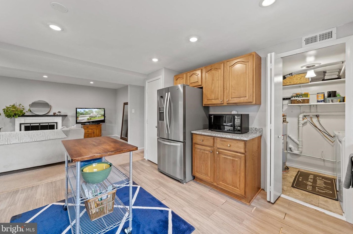 3 Cheval Ct, Dulles VA 20164-1110 exterior