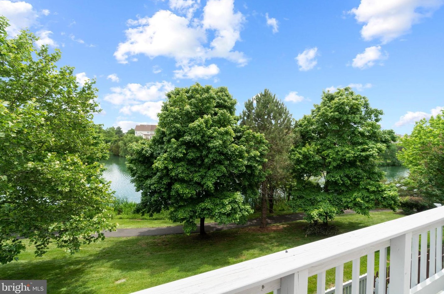 44113 Rising Sun Ter, Ashburn, VA 20147-4895