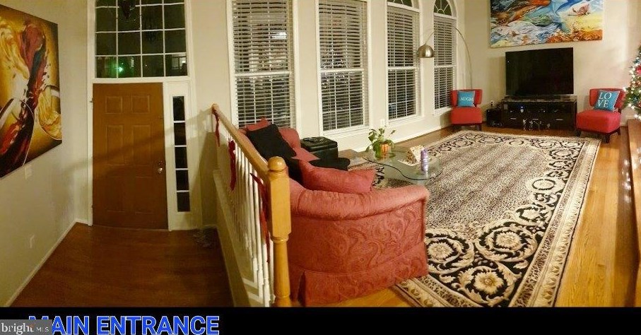 21264 Victorias Cross Ter, Ashburn VA  20147-4938 exterior