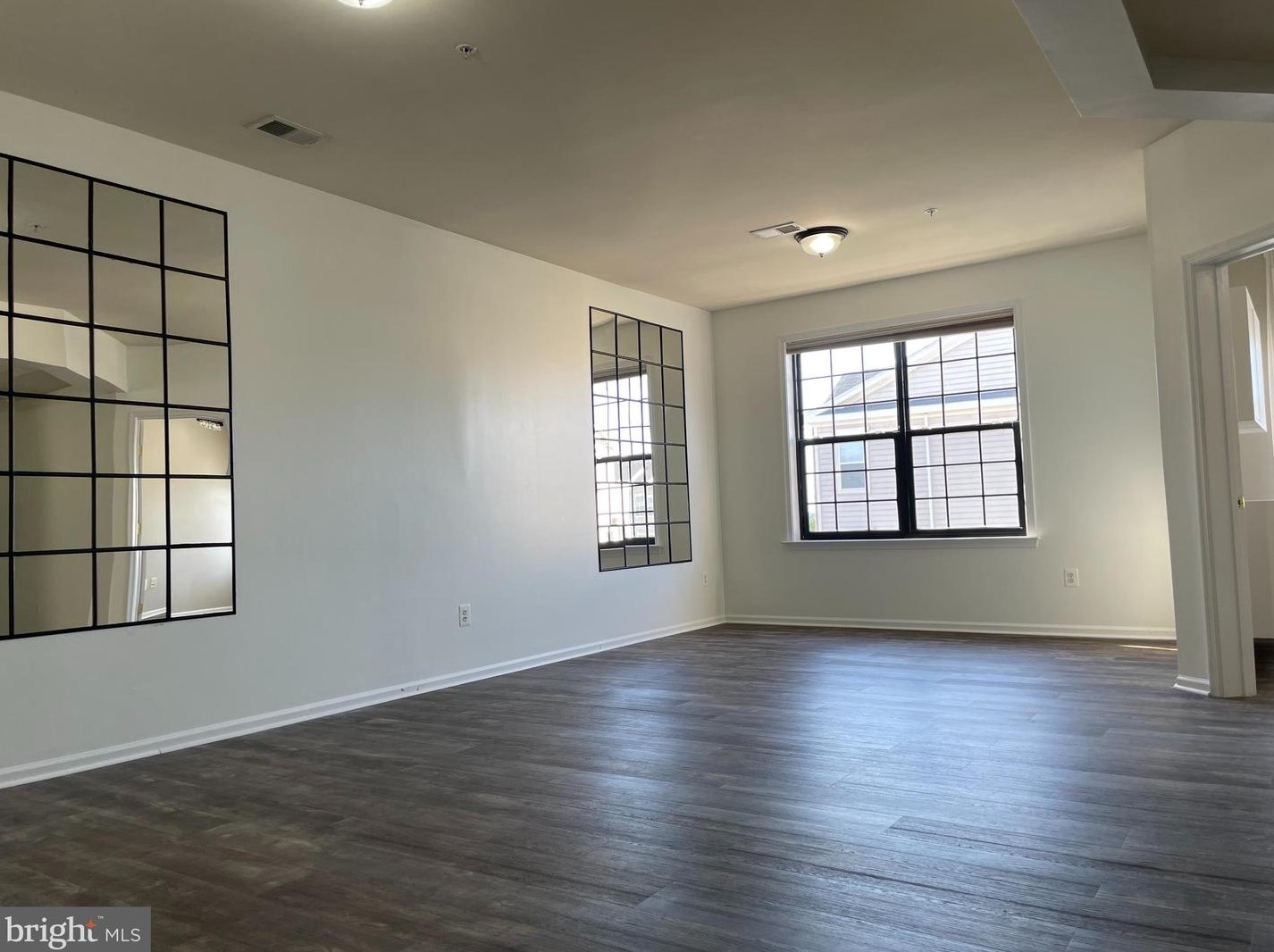 42630 Hollyhock Ter, Ashburn, VA 20148